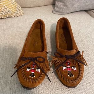 Minnetonka Moccasins w/ Thunderbird beaded design